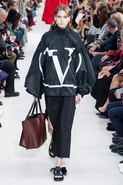 Look 23